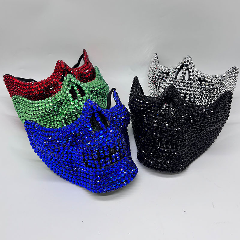 Respirator Half Face - หน้ากากครึ่งหัวกะโหลกประดับคริสตัลสำหรับผู้ชายและผู้หญิง สำหรับงานปาร์ตี้แฟนซี คอสเพลย์ อุปกรณ์เสริมแต่งกาย หน้ากากผี หน้ากากดีเจบนเวที